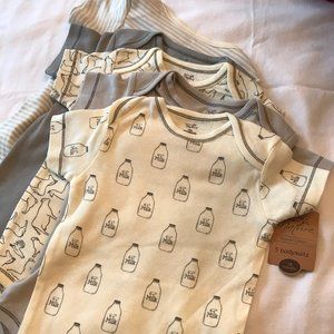 Touched by Nature 5 Pack Organic Onesies 18M